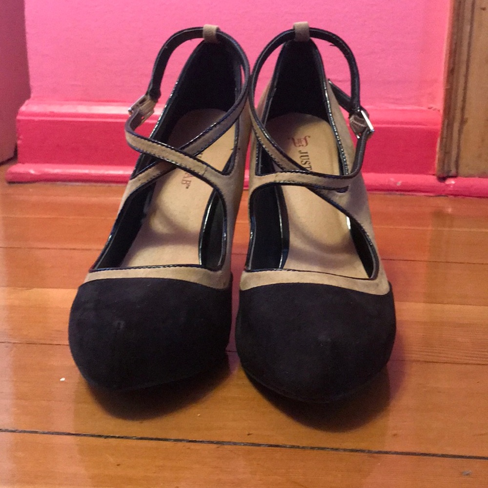 Heels - Picture 7 of 8